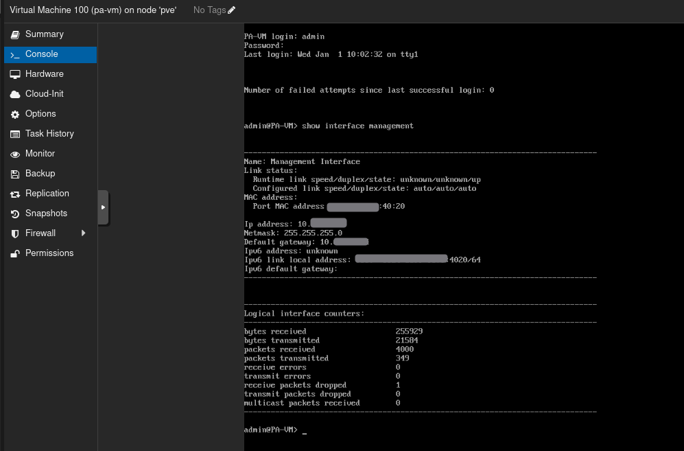 Screenshot della console del firewall e configurazione corrente della management interface